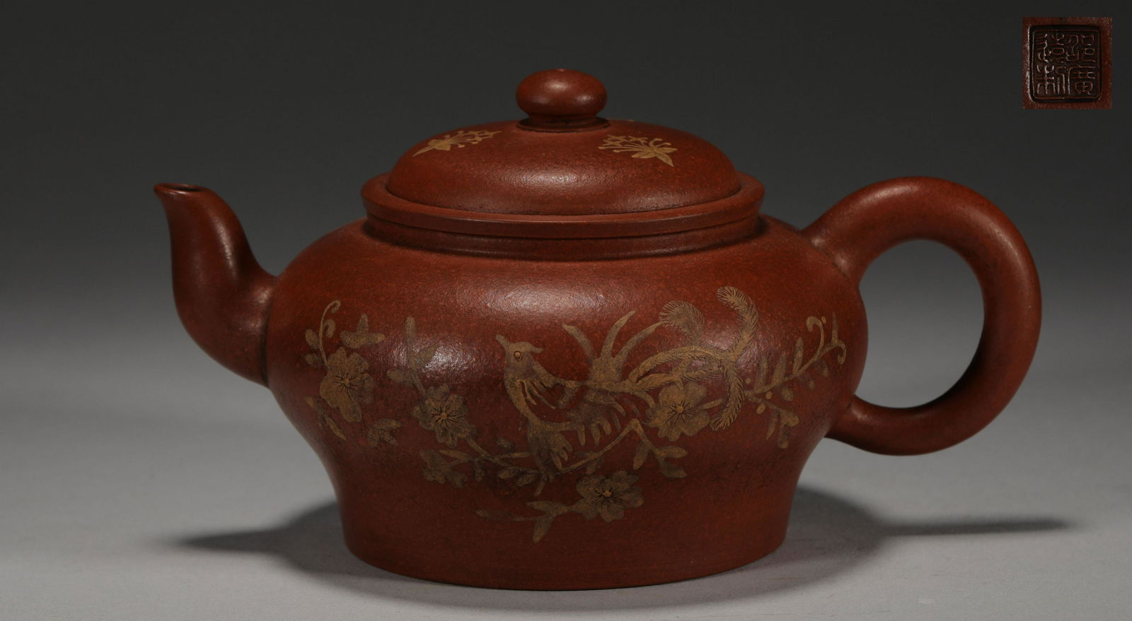 Purple teapots with poems and prose from the Qing Dynasty (1 of 6)