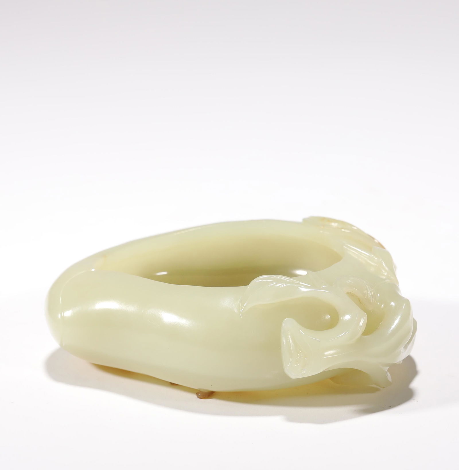 Hetian jade peach washing in Qing Dynasty (1 of 6)