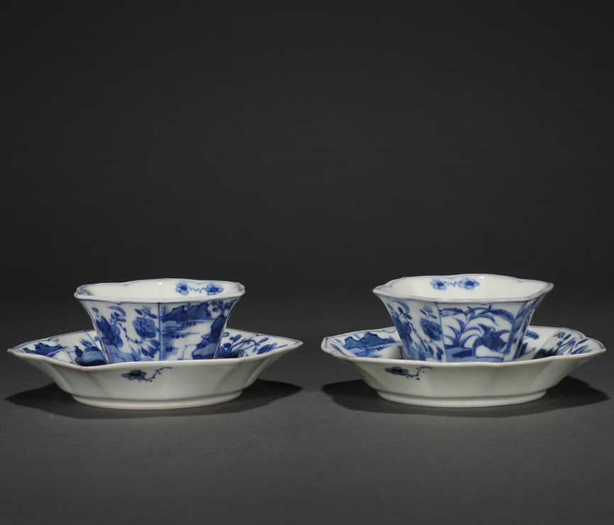 Qing Dynasty blue and white landscape pattern octagonal cup pair (1 of 6)