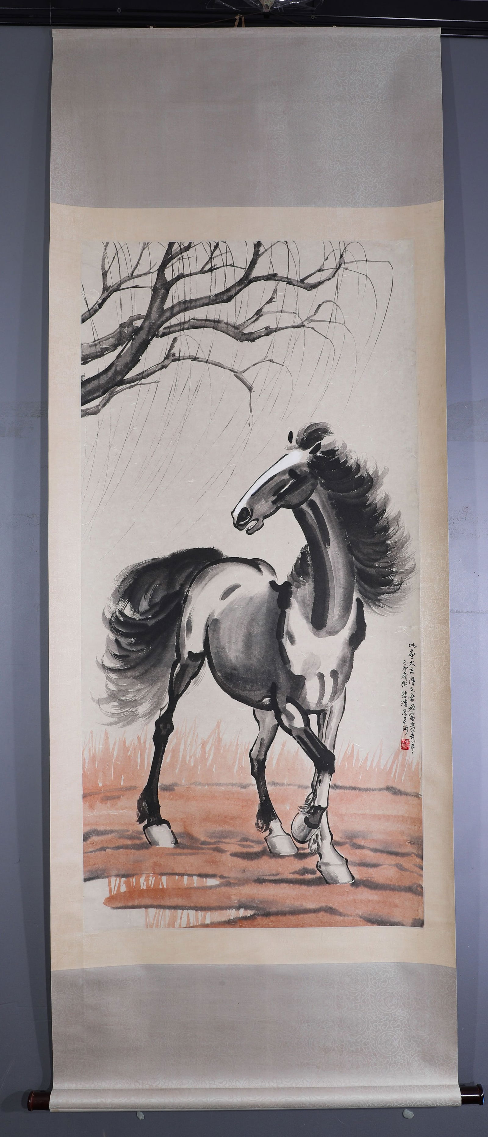 Chinese horse shaft, Xu Beihong's mark, China (1 of 7)