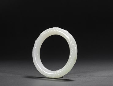Ming Dynasty Hetian jade bracelet