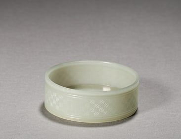 Hetian jade pen wash in Qing Dynasty
