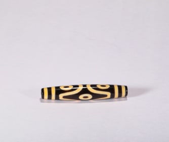 Tang Dynasty to pure six eyes heaven beads