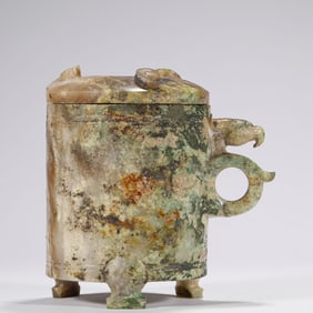 Ming Dynasty or before Hetian jade cover cup