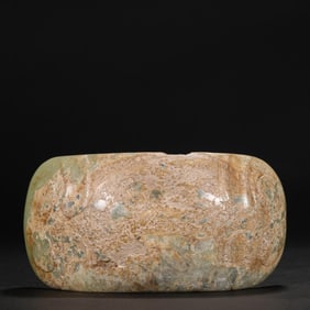 Jade ware of Hongshan Period