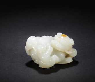Jade beast of Hetian Dynasty