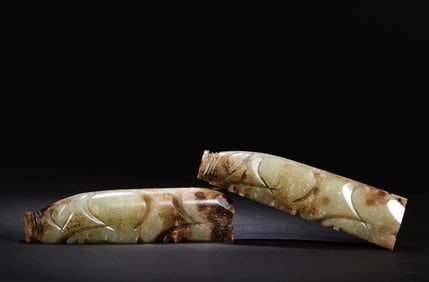 Hetian jade pig in Warring States period