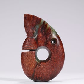 Jade pig dragon of Hongshan period
