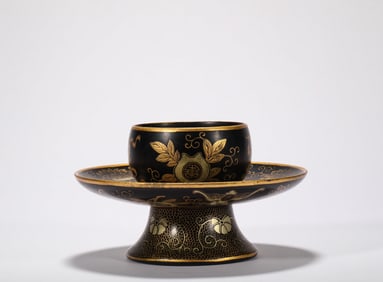 Ming Dynasty Qi Li cup