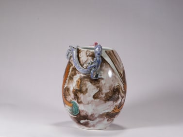 Powder enamel water vase of Qing Dynasty