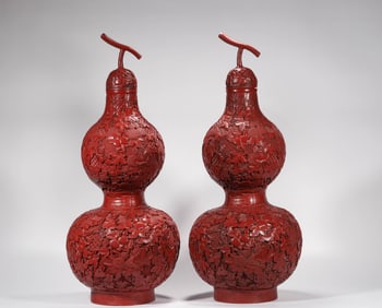 Gourd vase with lacquer ware from Qing Dynasty