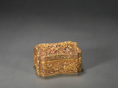Tang Dynasty silver gilt powder box