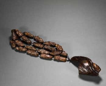 Ming Dynasty Qi Nan agarwood necklace