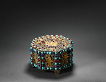 Tang Dynasty bronze gilt empty Buddha incense box