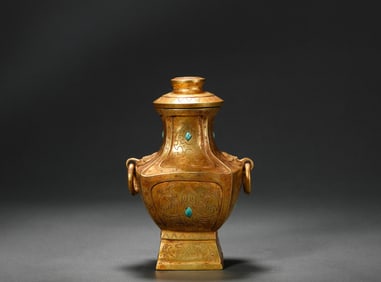 Bronze gilt vase of Tang Dynasty