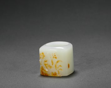 Hetian jade finger in Qing Dynasty