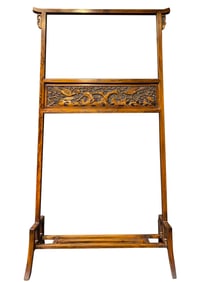 Huanghua pear clothes hanger in Ming Dynasty