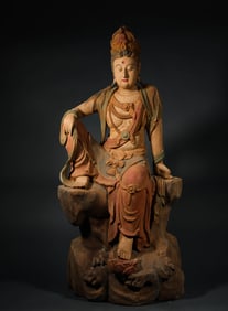 Song Dynasty Nanmu Guanyin sitting statue