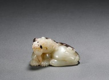 Spring and Autumn Period Hetian Jade Auspicious Beast