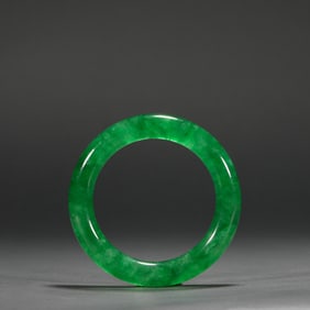 Qing Dynasty Jadeite Bracelet