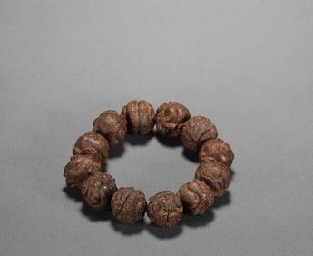 Qing Dynasty Agalwood Hand String
