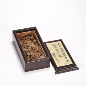 Qing Dynasty Qinan Agarwood