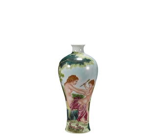 Qianlong Enamel Painted Appreciation Bottle, Qing Dynasty, China