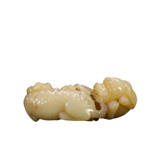A Hetian  Jade Auspicious   B east, Tang Dynasty, China