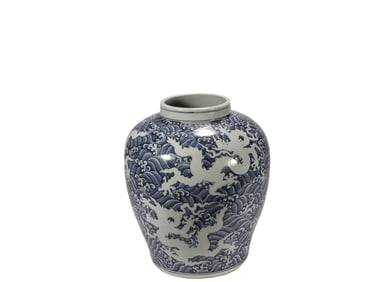A Blue and White Dragon Pattern Jar, Ming Dynasty, China