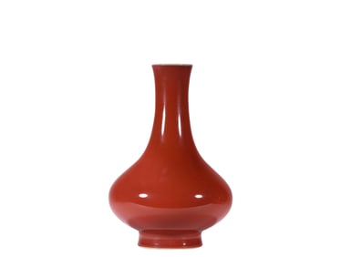Qianlong Red glaze d   Appreciation Bottle , Qing Dynasty, China