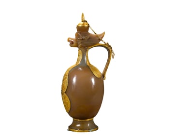 An  A gate  Holding   P ot, Tang Dynasty China