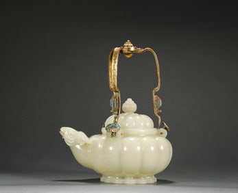 Qianlong Palace Hetian Yuyang First Pot