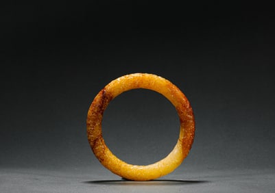 Tang Dynasty Hetian Huangyu Bracelet