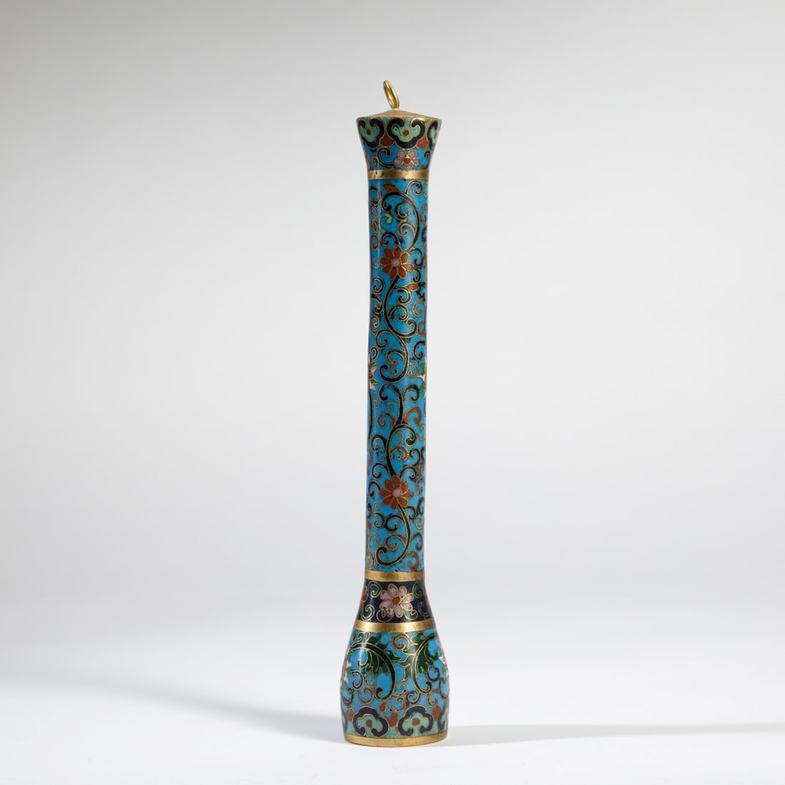 Qing Dynasty cloisonn é pen holder: L4cm W4cm H6cm