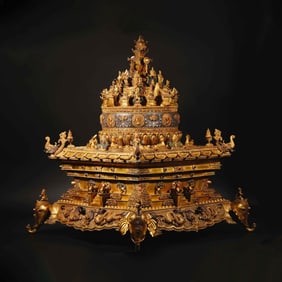 Qing Dynasty Copper Gilded Altar City