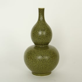 Qing Dynasty gourd bottle