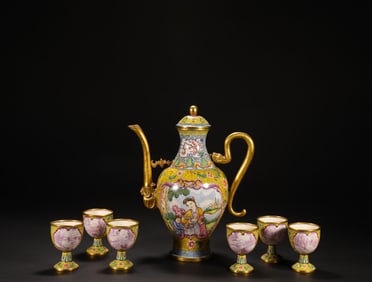 A set of enamel colored wine pots from the Qing Dynasty
