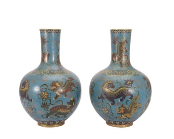 Qing Dynasty Jingtai Blue Sky Ball Bottle Pair