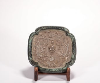 Tang Dynasty bronze mirror