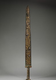 The Warring States period saw the destruction of gold, silver, ceremonial objects, swords, and other