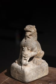 Stone lioness of the Qing Dynasty