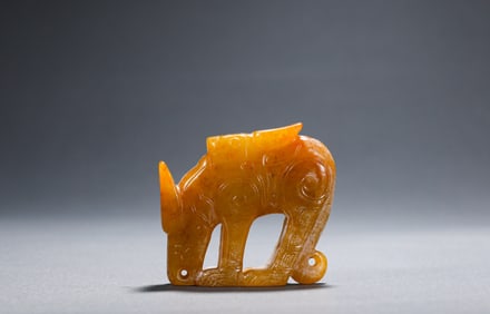 Shang Dynasty Hetian jade beast pendants