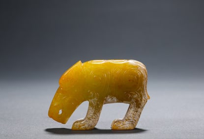 Shang Dynasty yellow jade pig pendant
