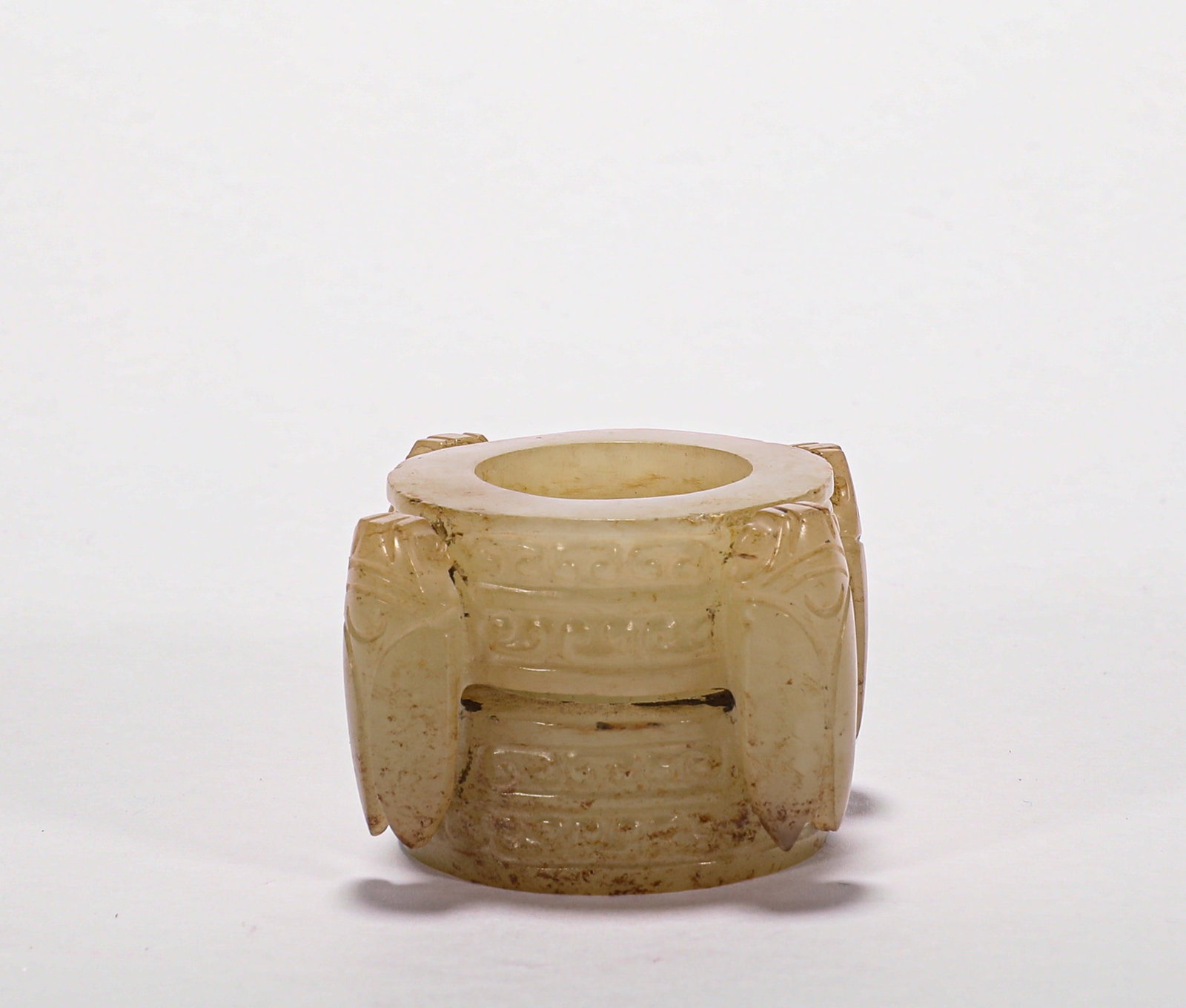 HAN DYNASTY JADE RING: H:3cm D:3.7cm Weight:70g