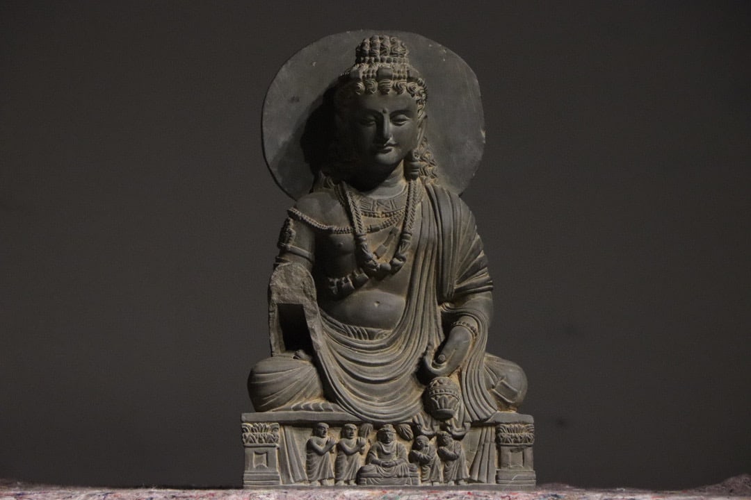 4TH CENTURY BLUESTONE GANDHARA STATUES: H:43cmW:26cmT:10cm