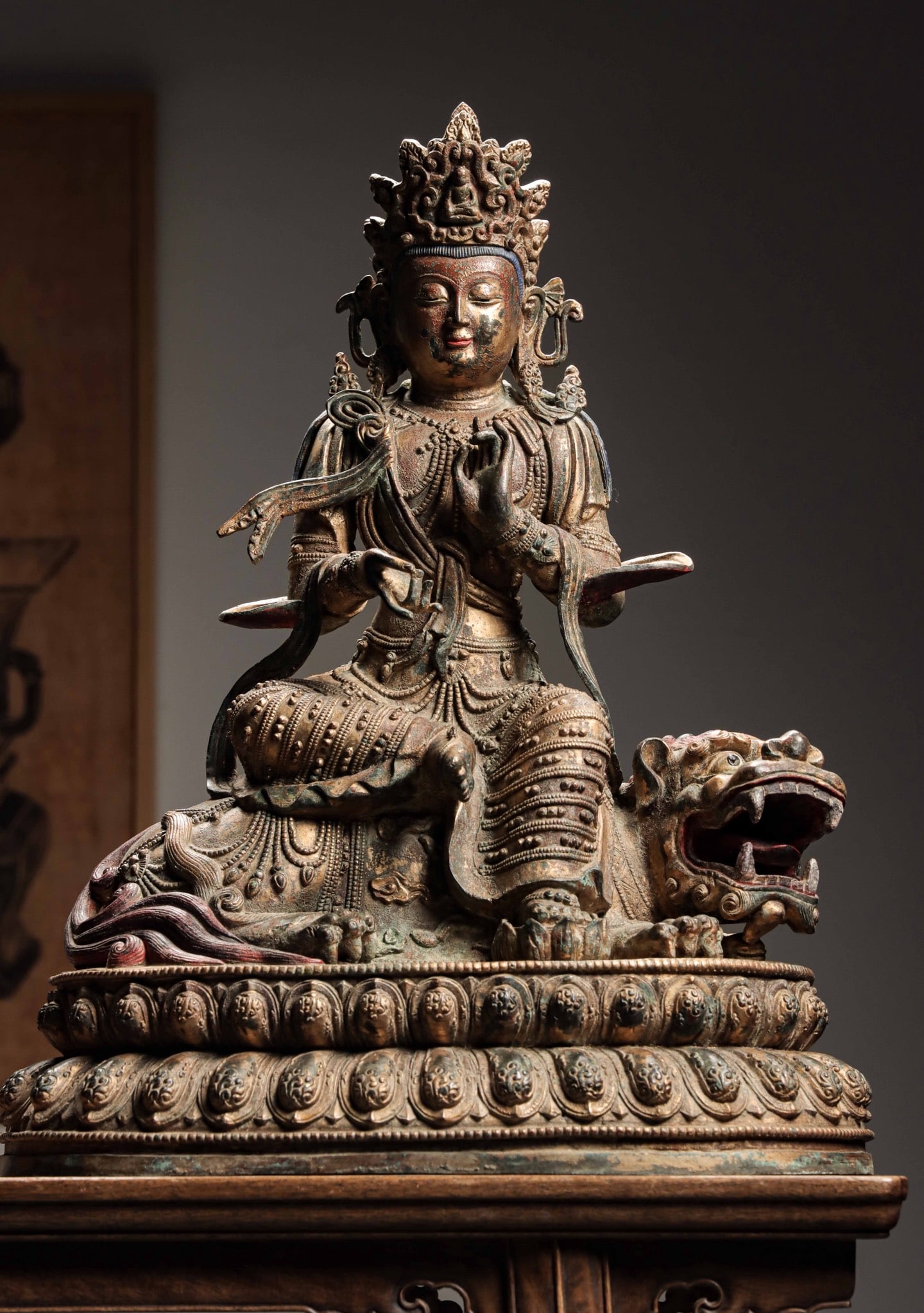 GILDED BRONZE OF THE MING DYNASTY • MANJUSRI BODHISATTVA: Weight:30000g(66.14lb)H:63.5cm(25.00in)W:47.6cm(18.74in)T:33cm(12.99in)The pure heavy bronze body is covered in ancient lacquered gilding layer, which formed mild mottled bronze-brown patina and natur