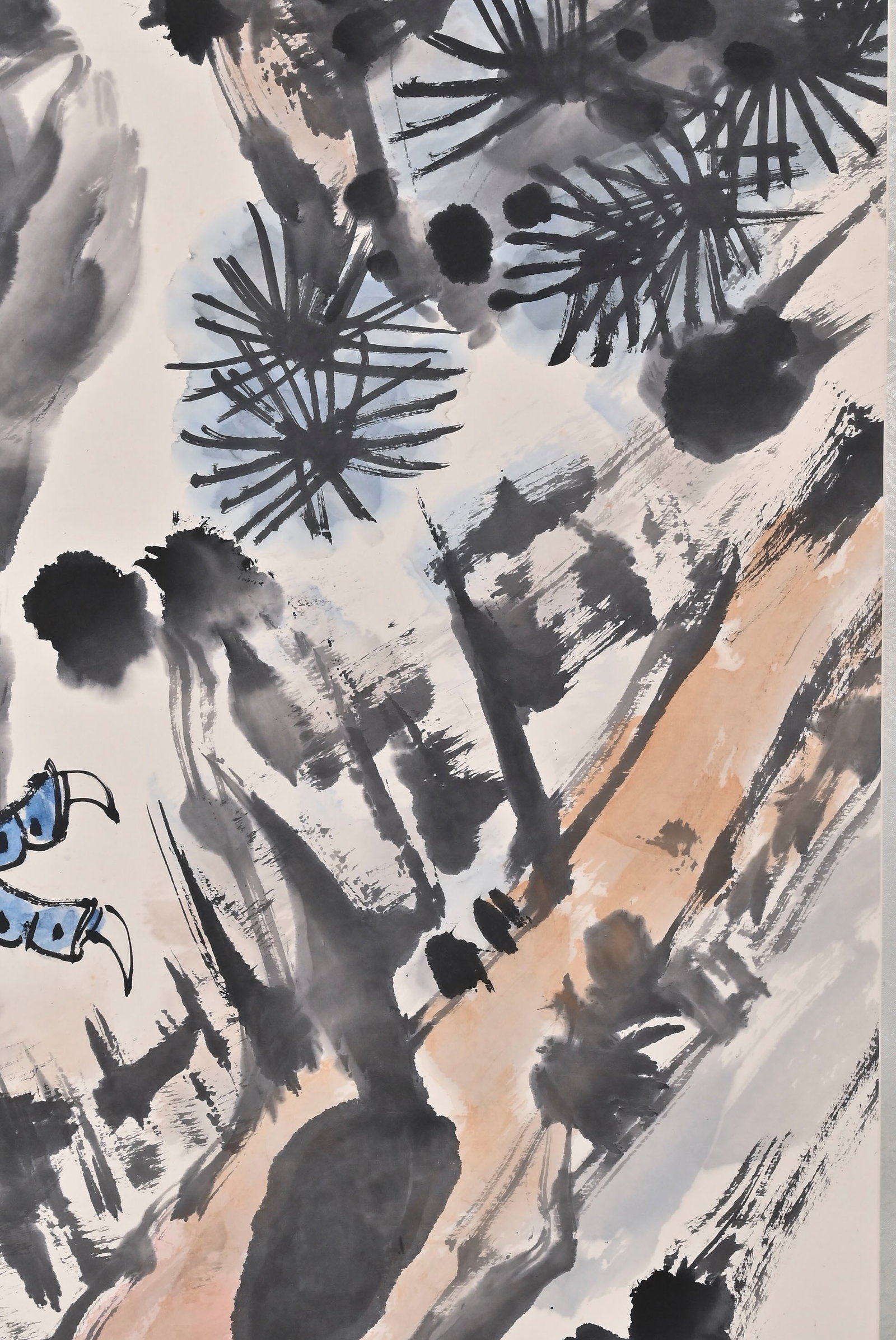 LI KUCHAN (1899-1983) PINE EAGLE - 6