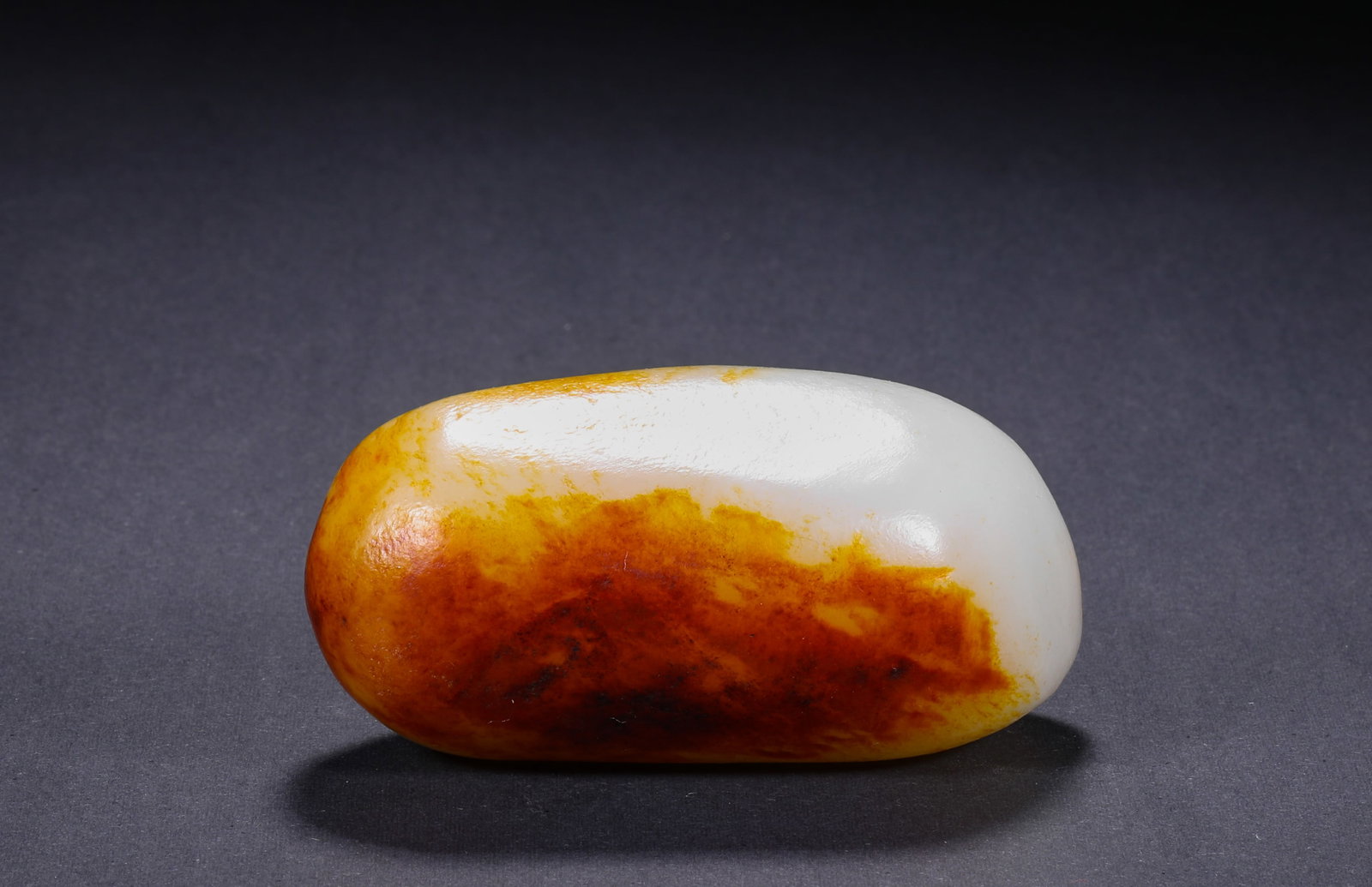 HETIAN JADE RED GOLD SKIN SINGLE SEED ROUGH STONE (1 of 6)