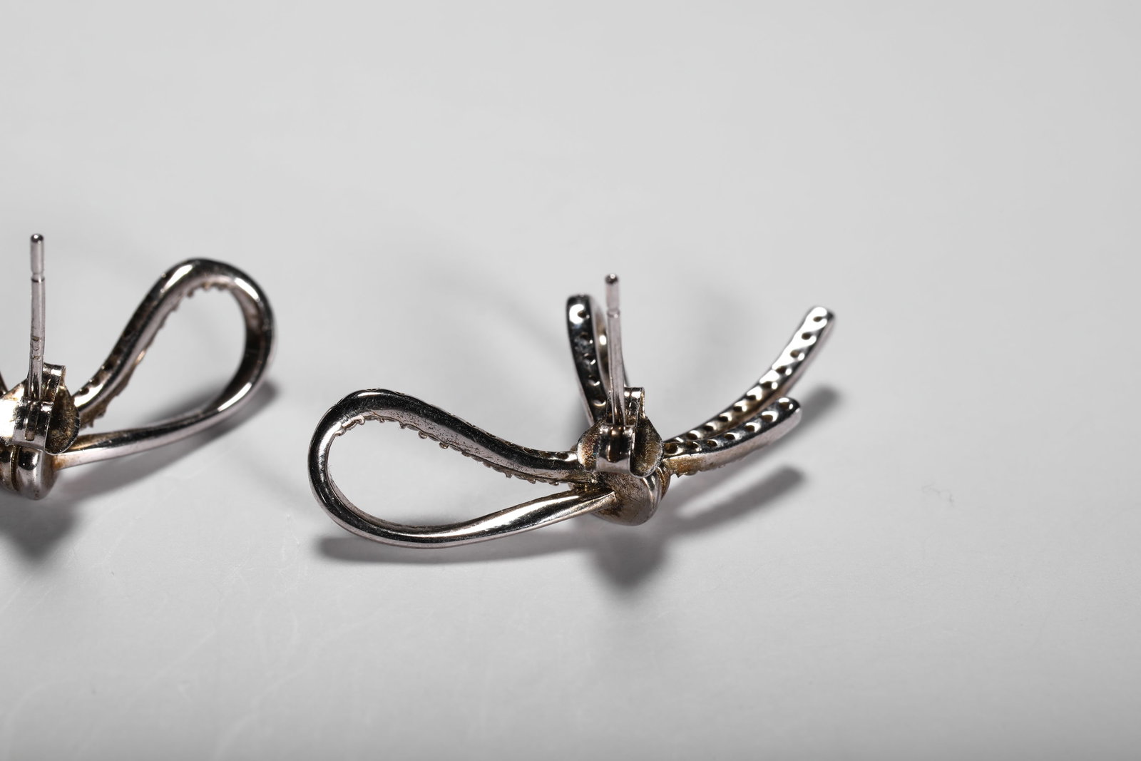 SILVER STUD EARRINGS - 8
