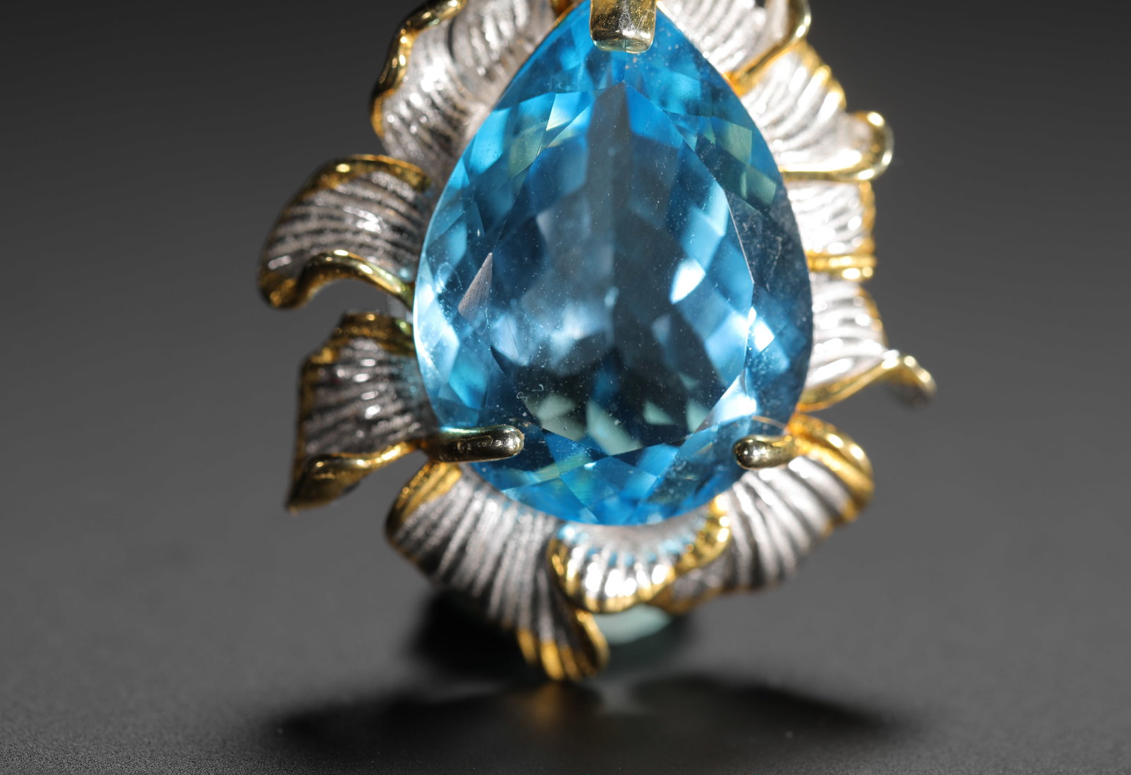 HIGH PURITY TOPAZ RING - 3